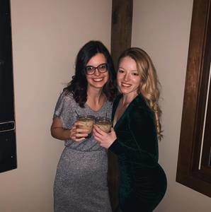 Meet your Posher, Simone